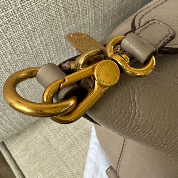 Marc by Marc Jacobs New Q Legend Convertible Satchel - Picture 10 of 16